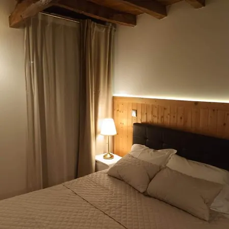 Casa Dos Conchos Casa Com 4 Quartos * Sabugueiro (Guarda)