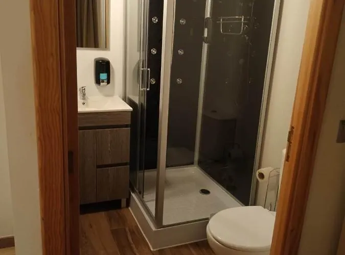 Casa Dos Conchos Casa Com 4 Quartos * Sabugueiro (Guarda)